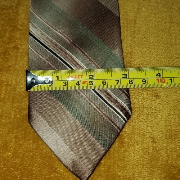 Tan, Cream, Green Diagonal Striped Tie New - Picture 3 of 6